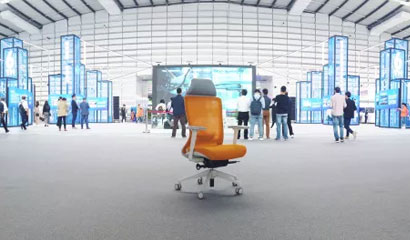 圣奥云格智能电脑椅成为世界互联网大会网红,吸引央视报道