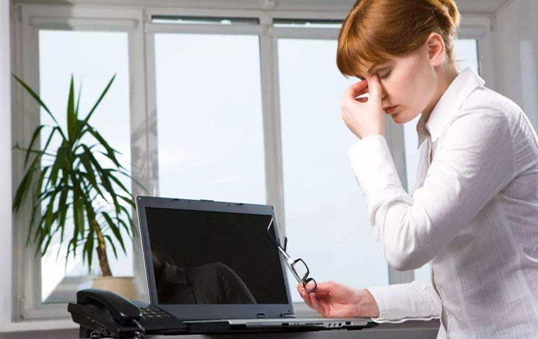 职场久坐人群面临亚健康困扰