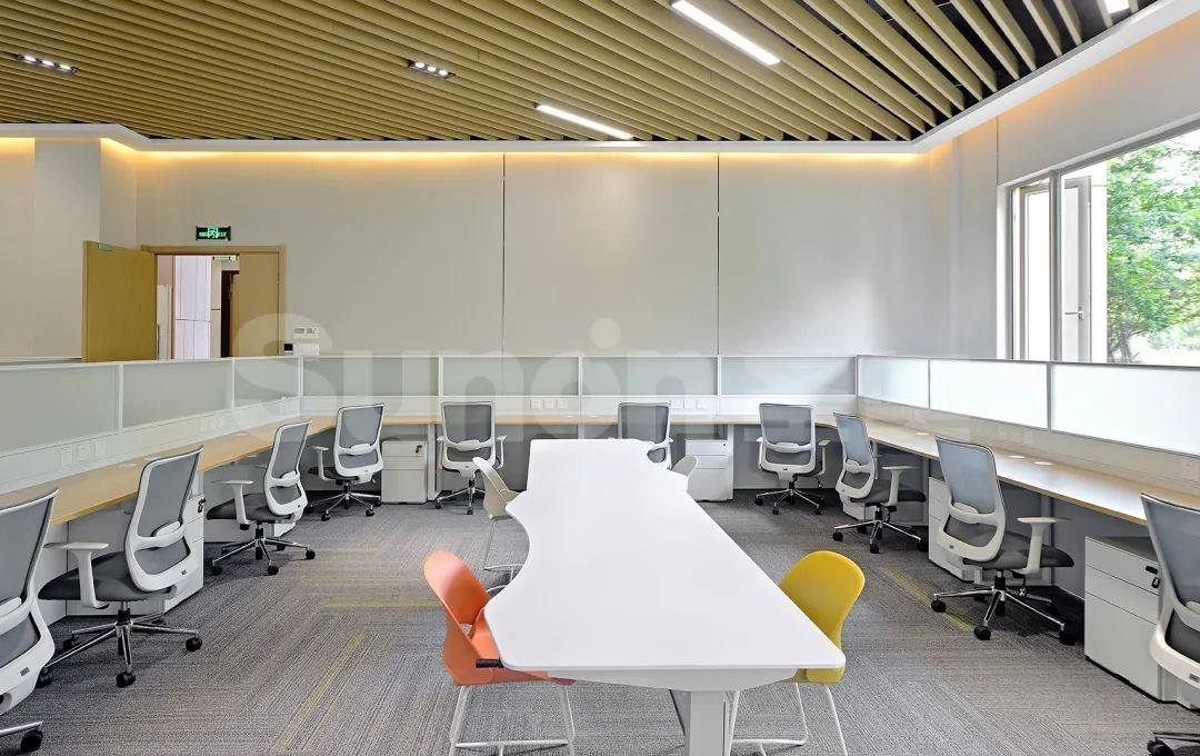 浙江圣奥办公家具为纬创提供办公家具及空间解决方案
