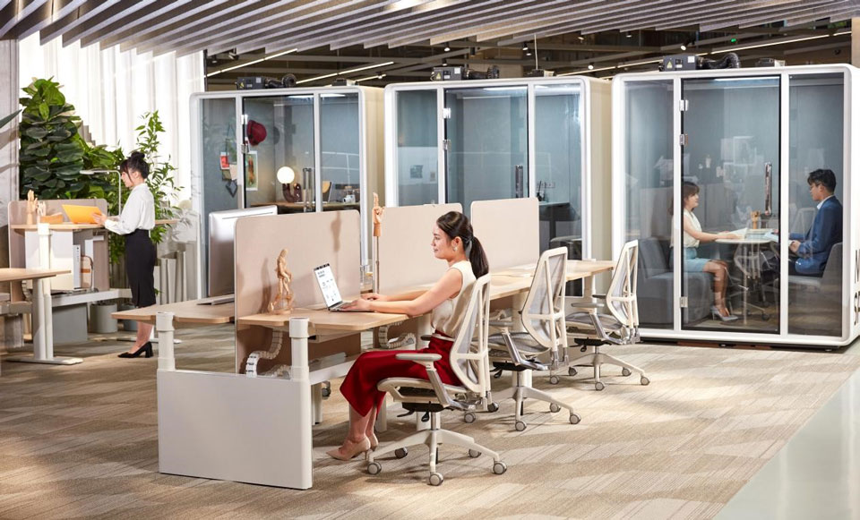 圣奥设计的空气流通的办公空间,有利于提升办公效率