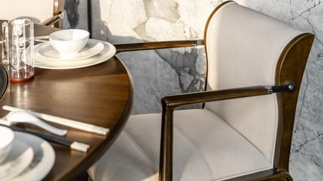 圣奥为龙成集团打造的贵宾餐椅细节图 圣奥为龙成集团打造的贵宾餐厅空间细节图