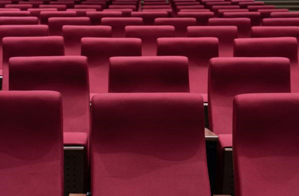 圣奥办公家具为平阳鳌江会展中心打造的专业报告厅座椅细节图 圣奥办公家具为平阳鳌江会展中心打造的专业报告厅座椅细节图