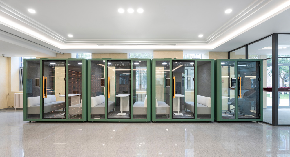 圣奥为中国社会科学院大学图书馆设计的静音舱实拍图 圣奥为中国社会科学院大学图书馆设计的静音舱实拍图