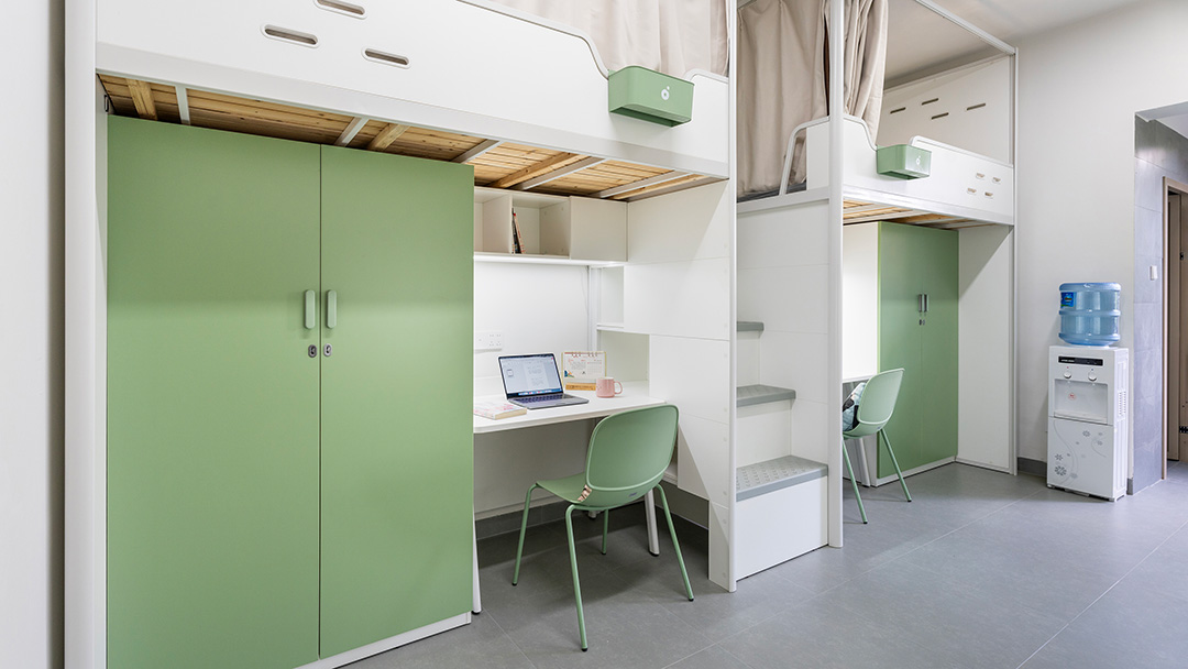 圣奥为云南工商学院打造的四人宿舍空间实拍图 圣奥为云南工商学院打造的四人宿舍空间实拍图