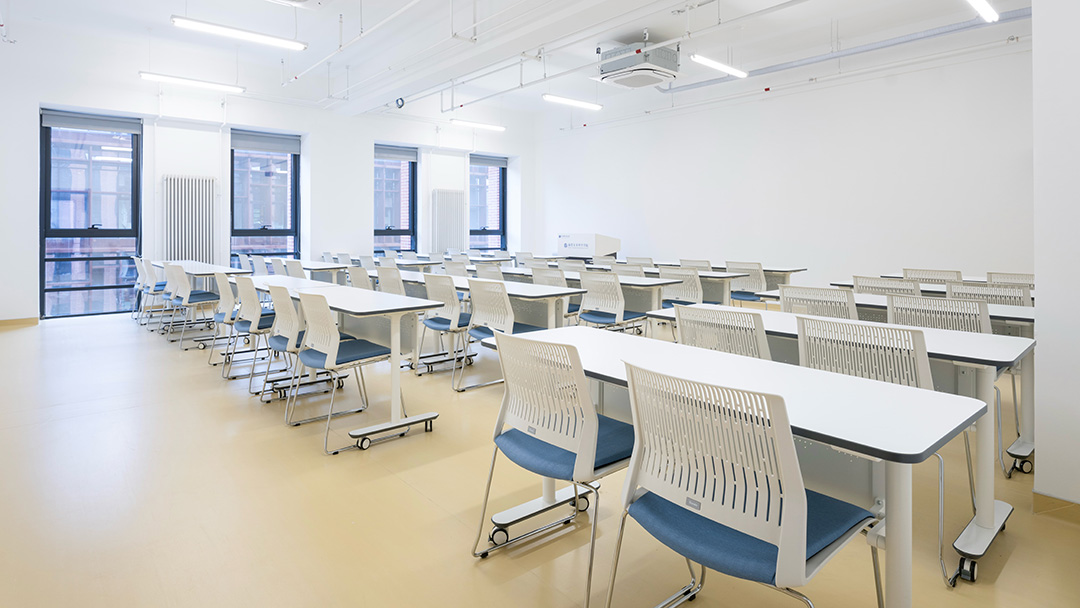 圣奥为中国科学院大学雁栖湖校区设计的教室空间实拍图 圣奥为中国科学院大学雁栖湖校区设计的教室空间实拍图