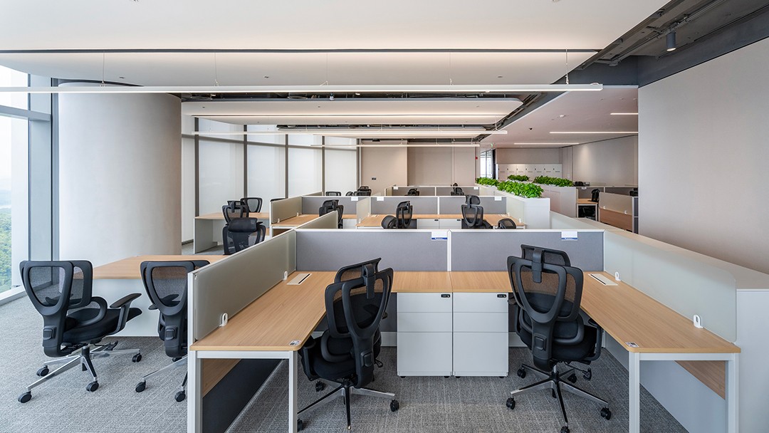 圣奥为华润雪花深圳总部打造的职员空间实拍图